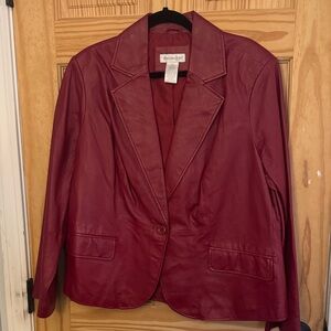 Worthington butter soft Leather Women's Burgundy jacket